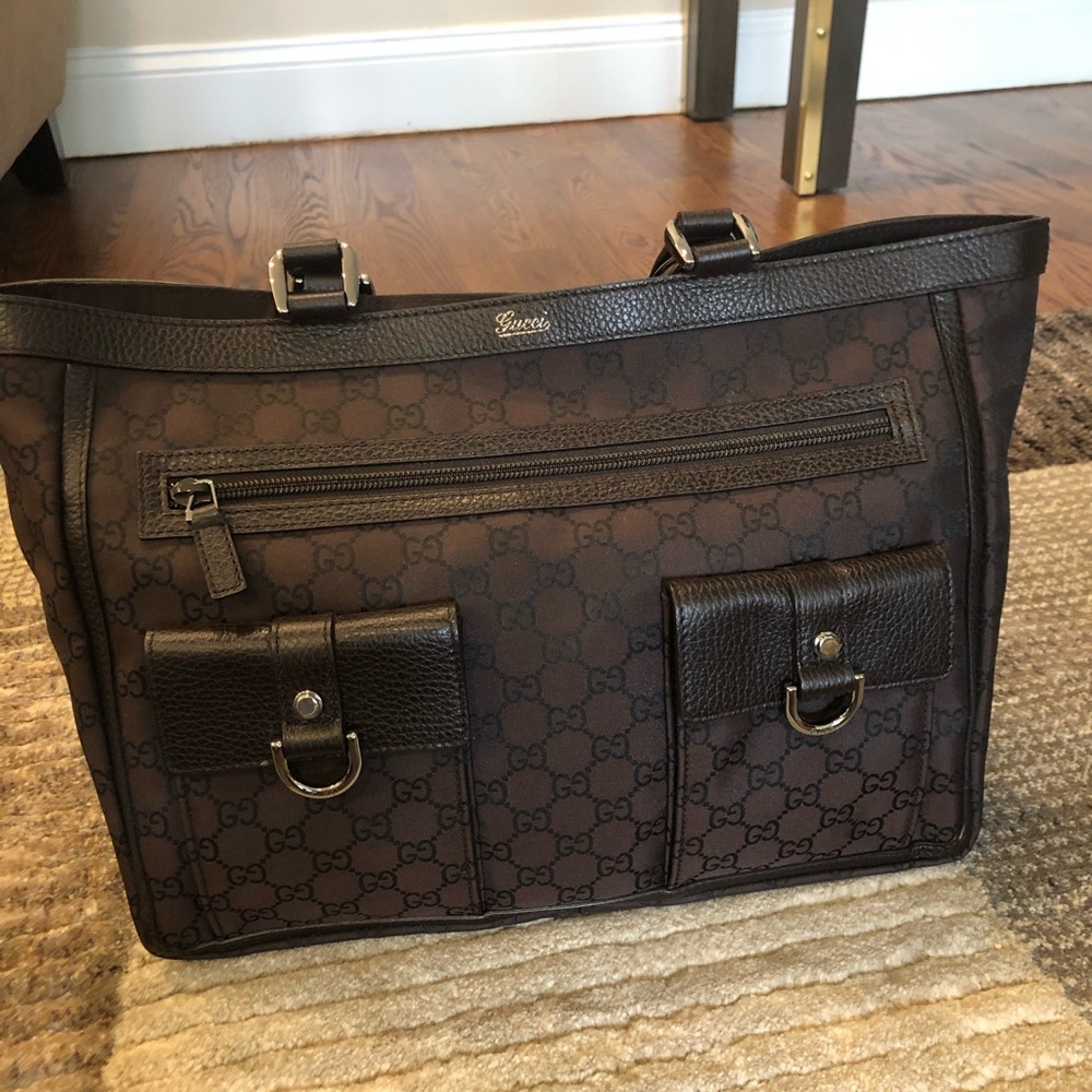 Gucci Women's Dark Brown Abbey Pocket Tote Bag